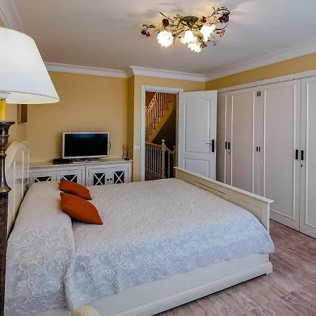 Luxurious 3 Bedroom In Las Américas