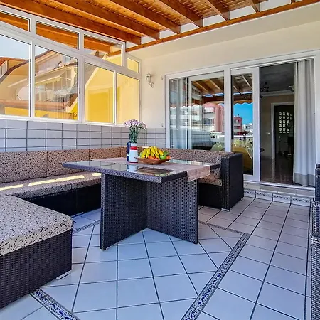 Luxurious 3 Bedroom In Las Américas