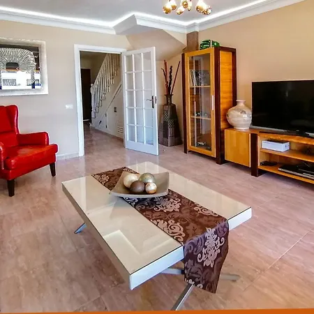 Luxurious 3 Bedroom In Las Américas